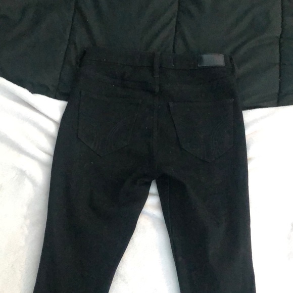 Black hollister ripped high rise jeans - Picture 3 of 7